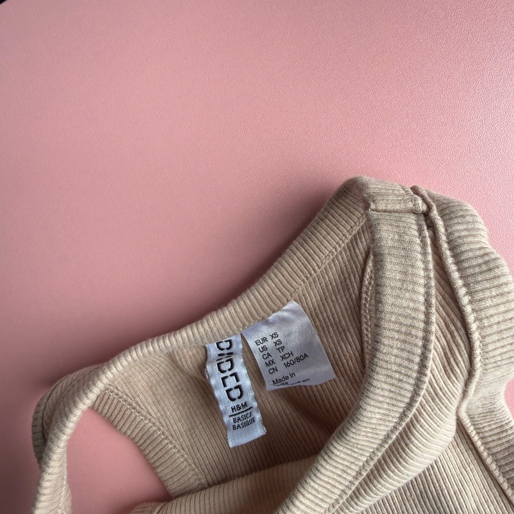 H&M Light Beige Ribbed Tank Top - Picture 2 of 2